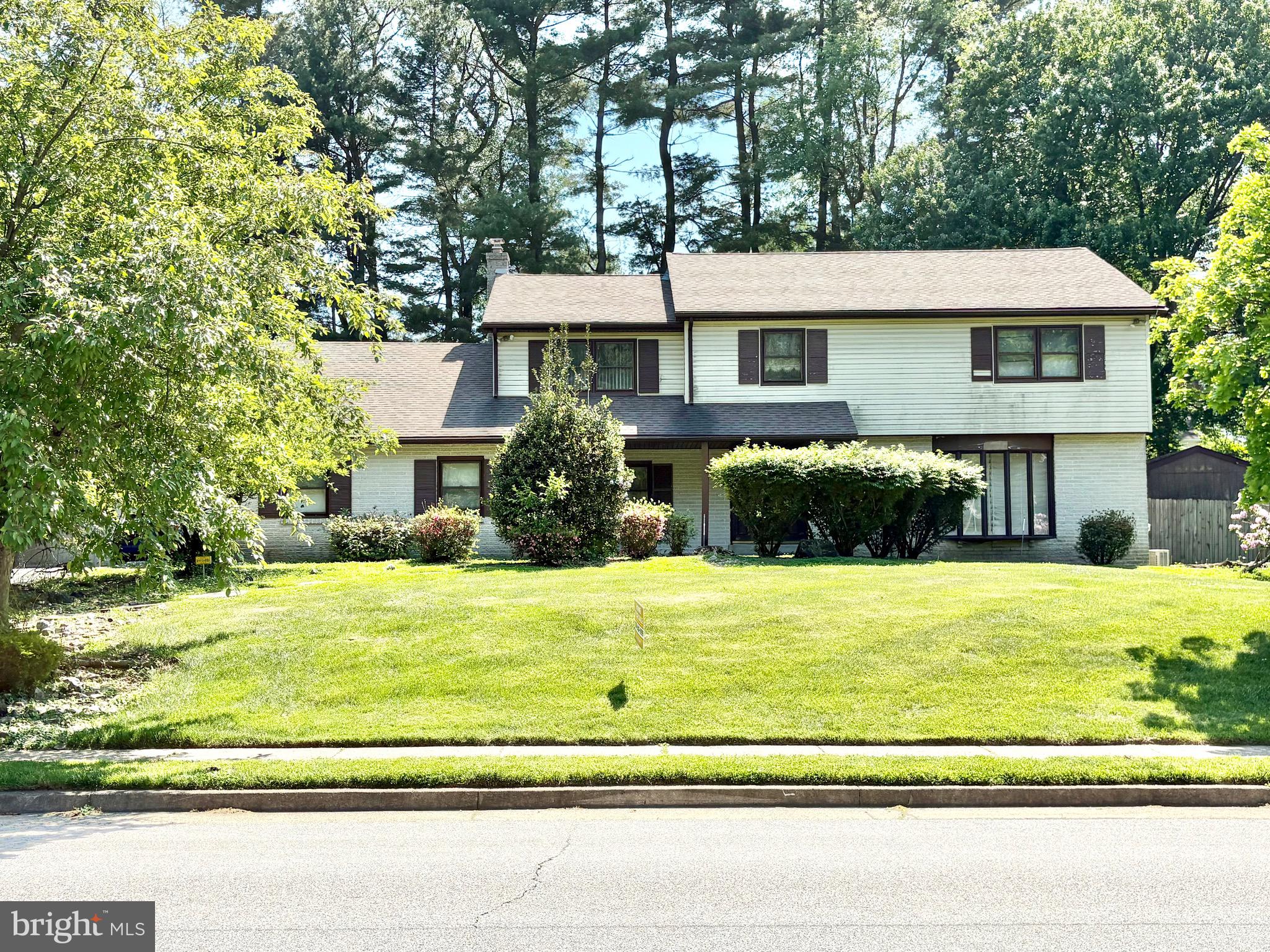 JUSTA FARMS - Residential