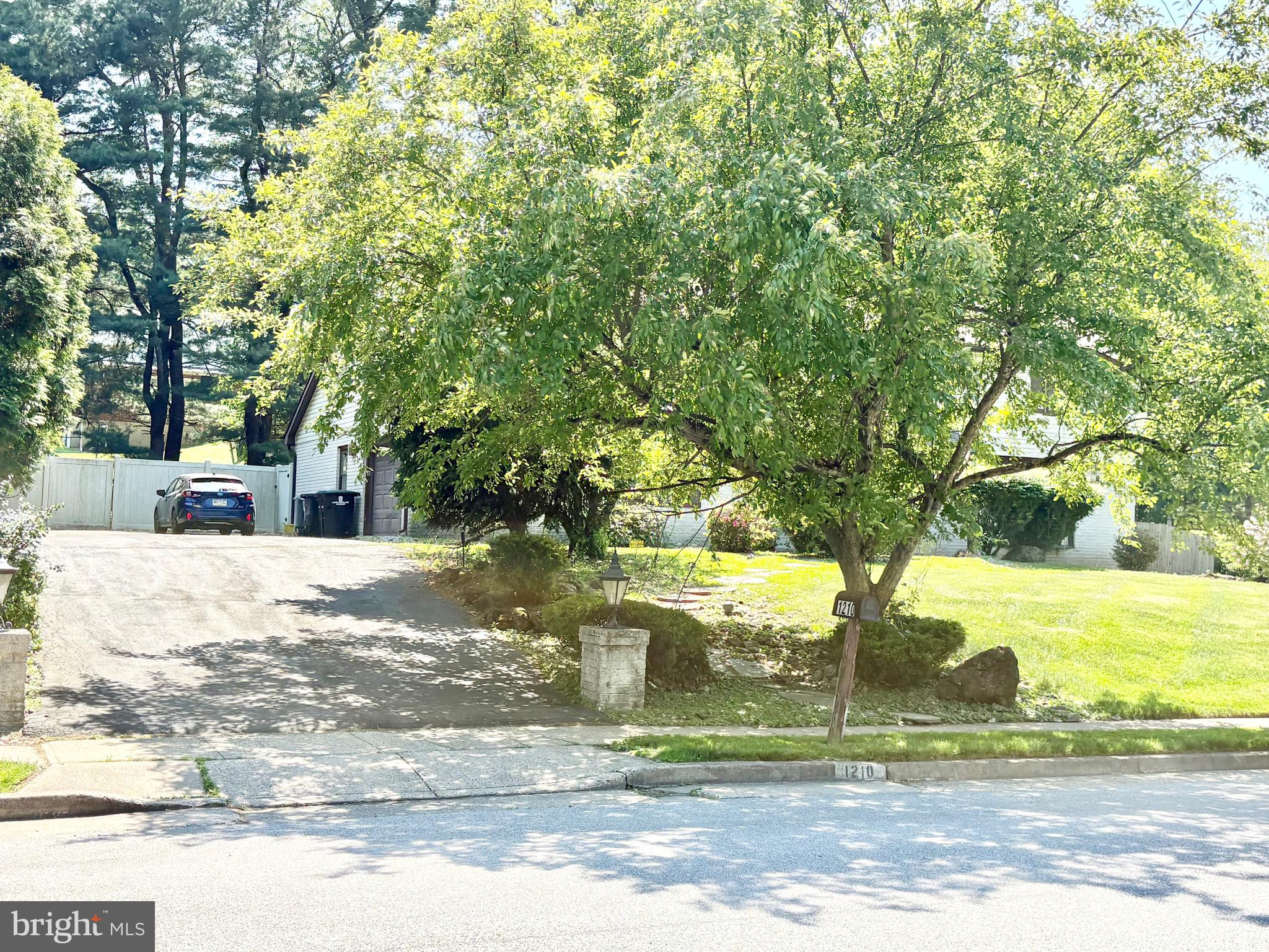 JUSTA FARMS - Residential