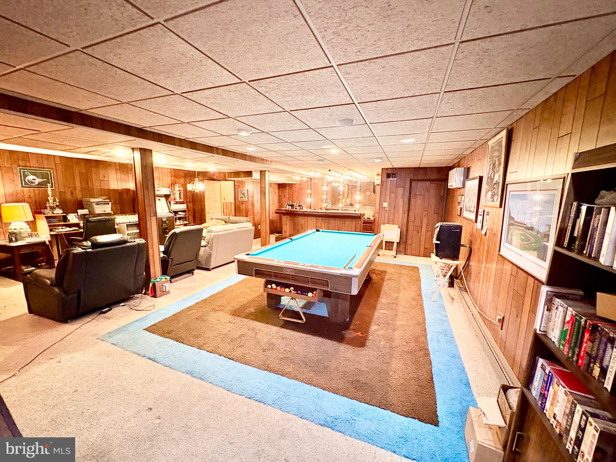 JUSTA FARMS - Residential