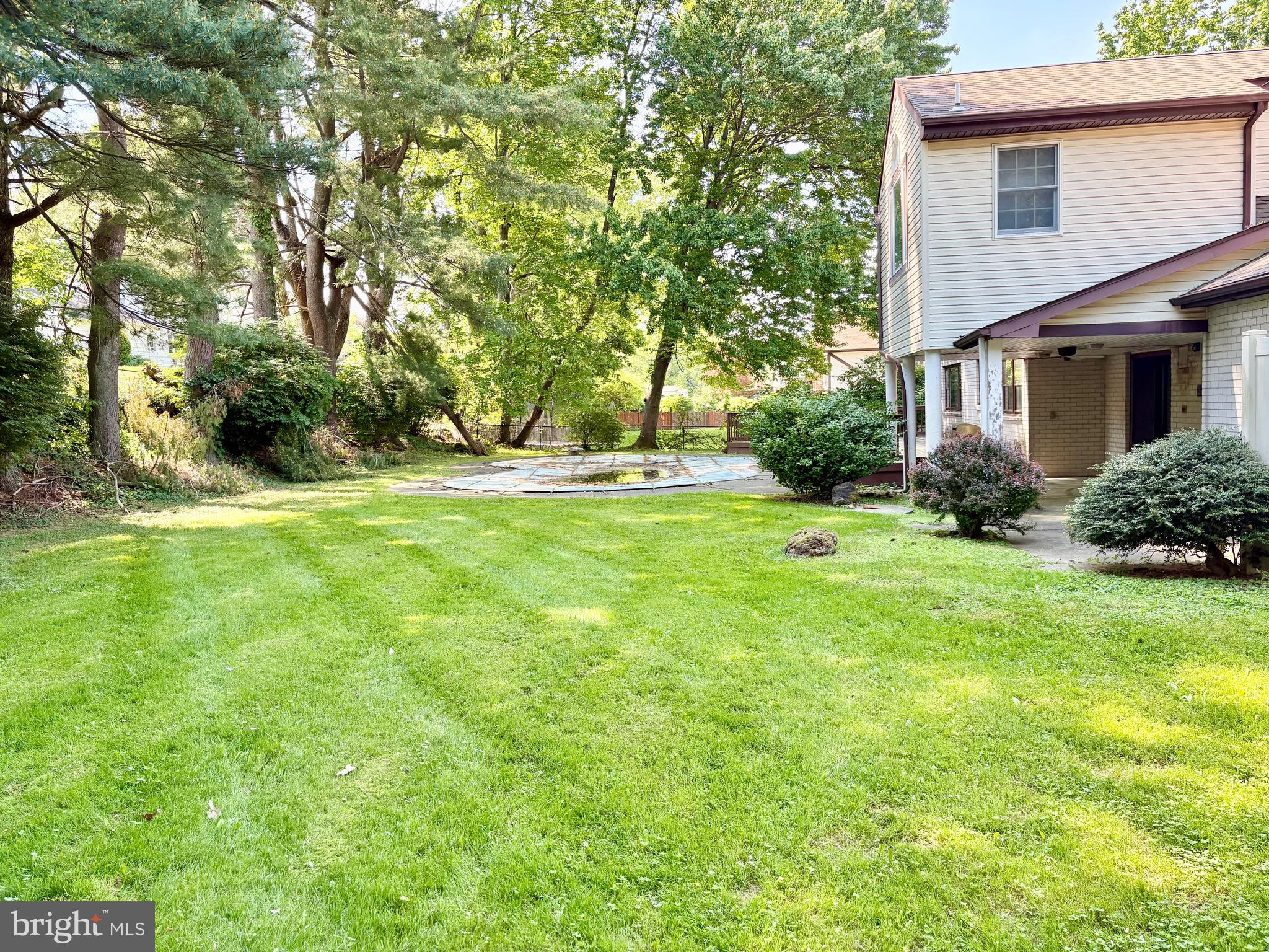 JUSTA FARMS - Residential