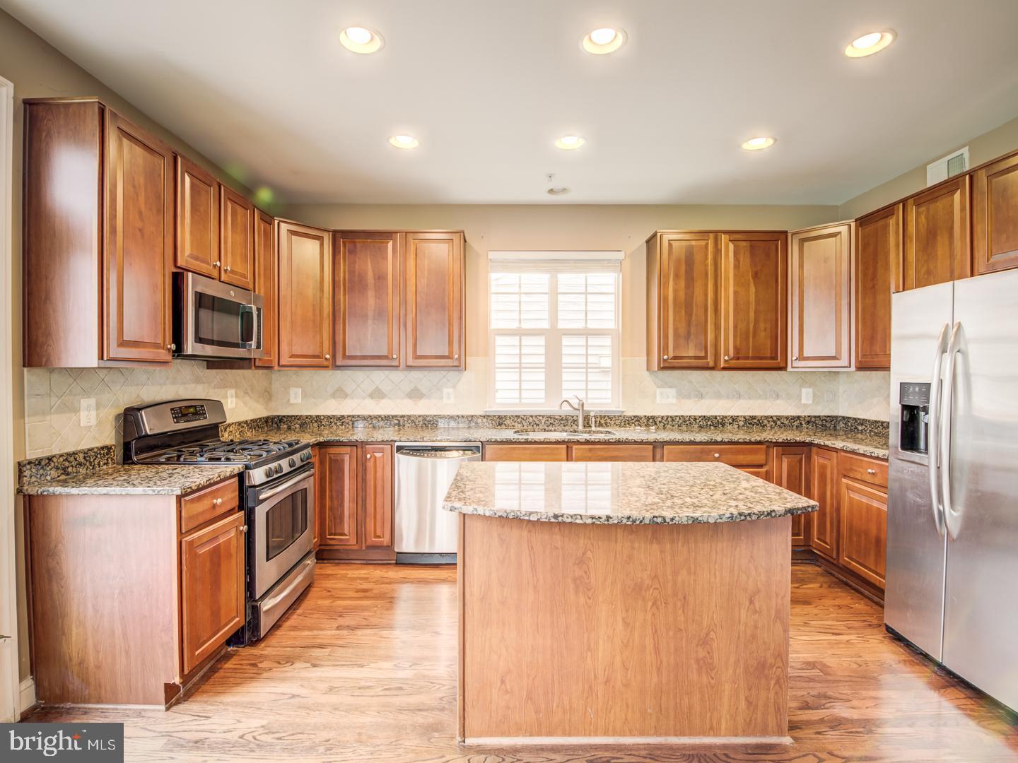 GREENWAY VILLAGE - Residential