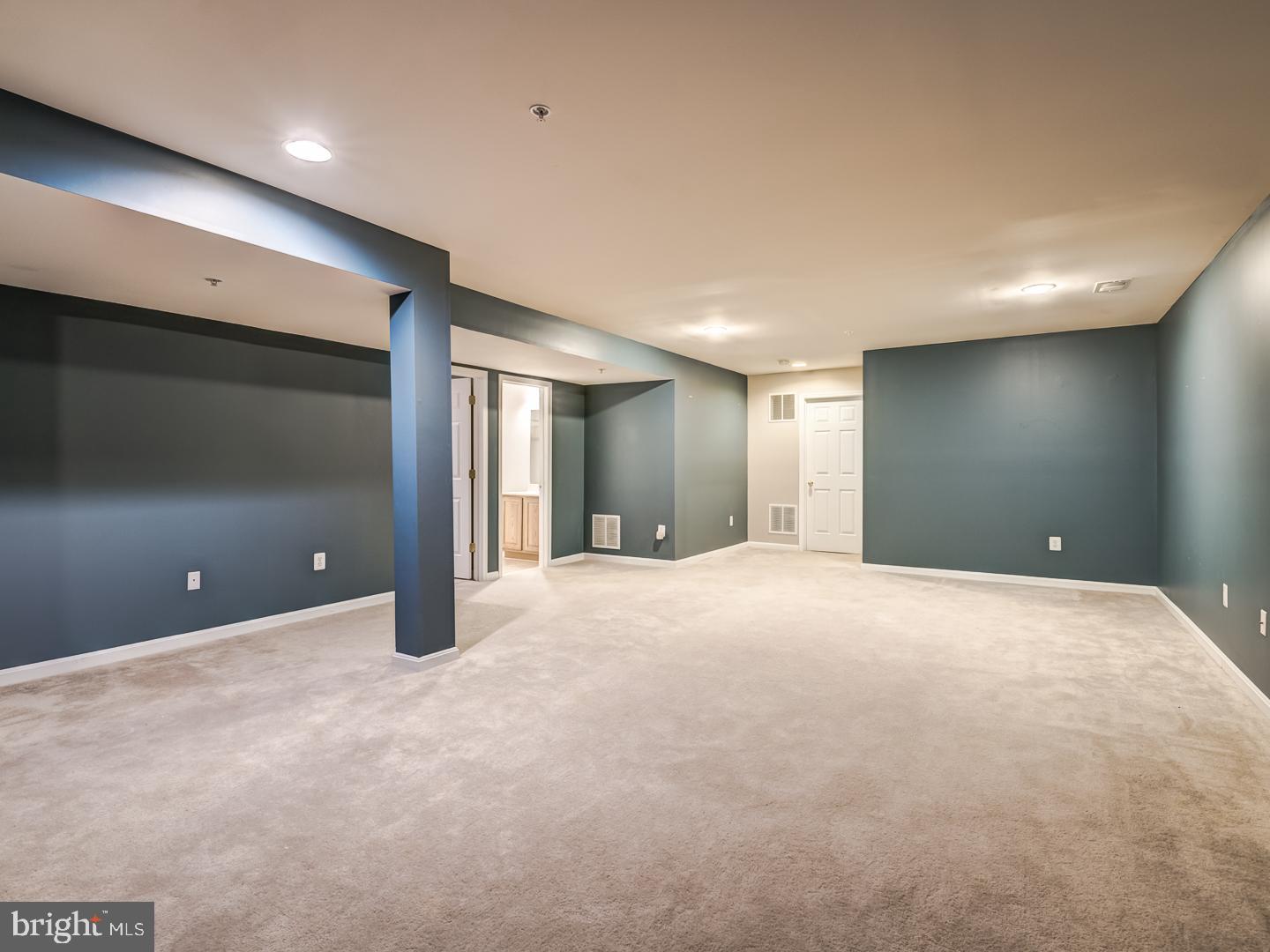 GREENWAY VILLAGE - Residential