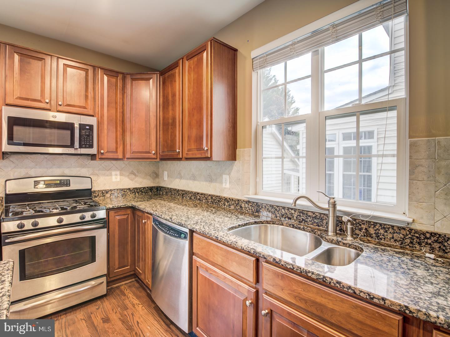 GREENWAY VILLAGE - Residential