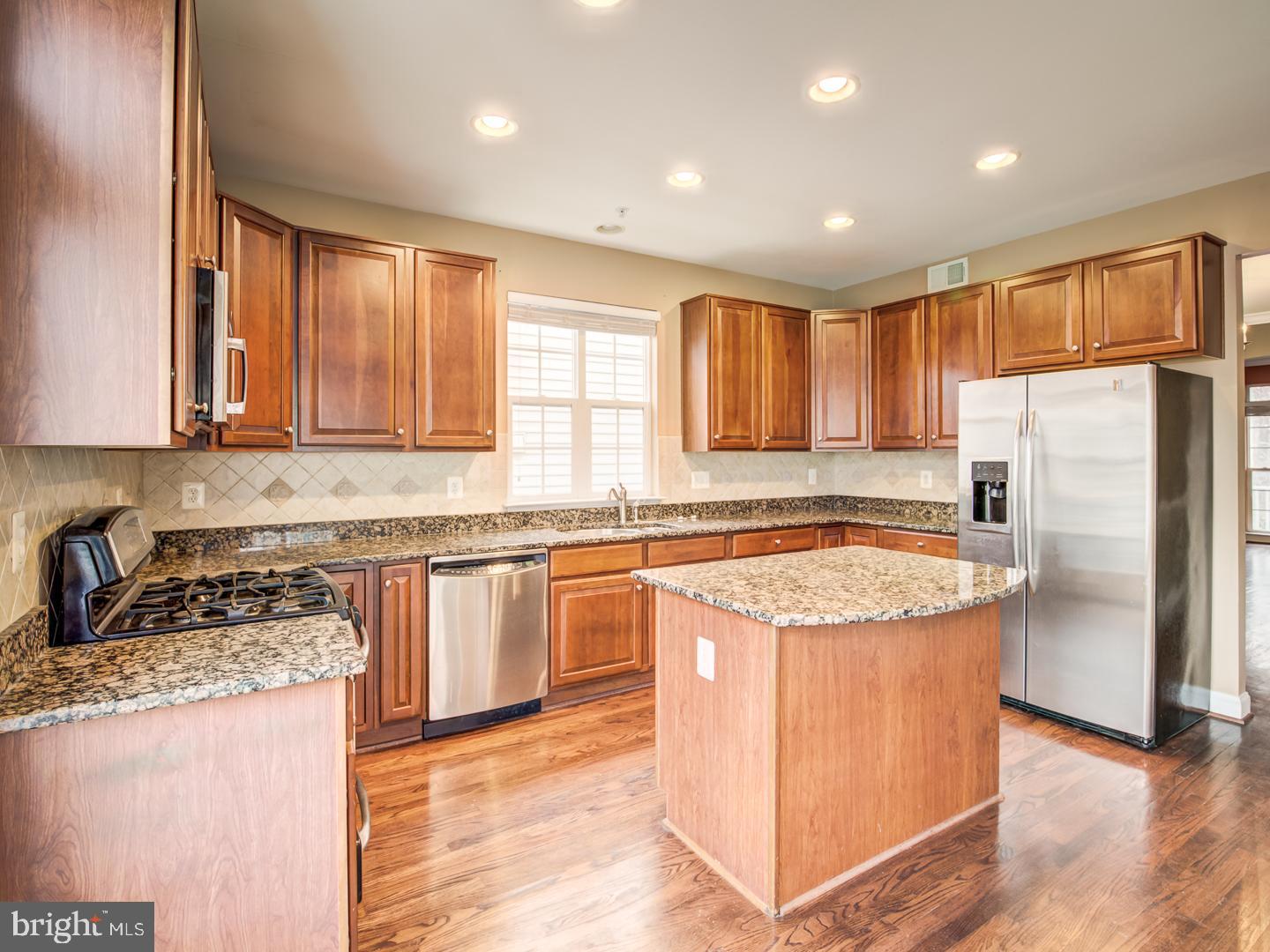 GREENWAY VILLAGE - Residential