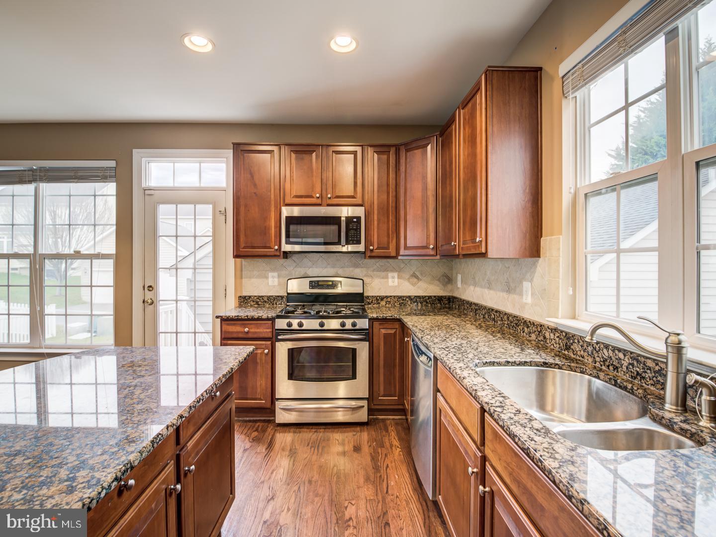 GREENWAY VILLAGE - Residential