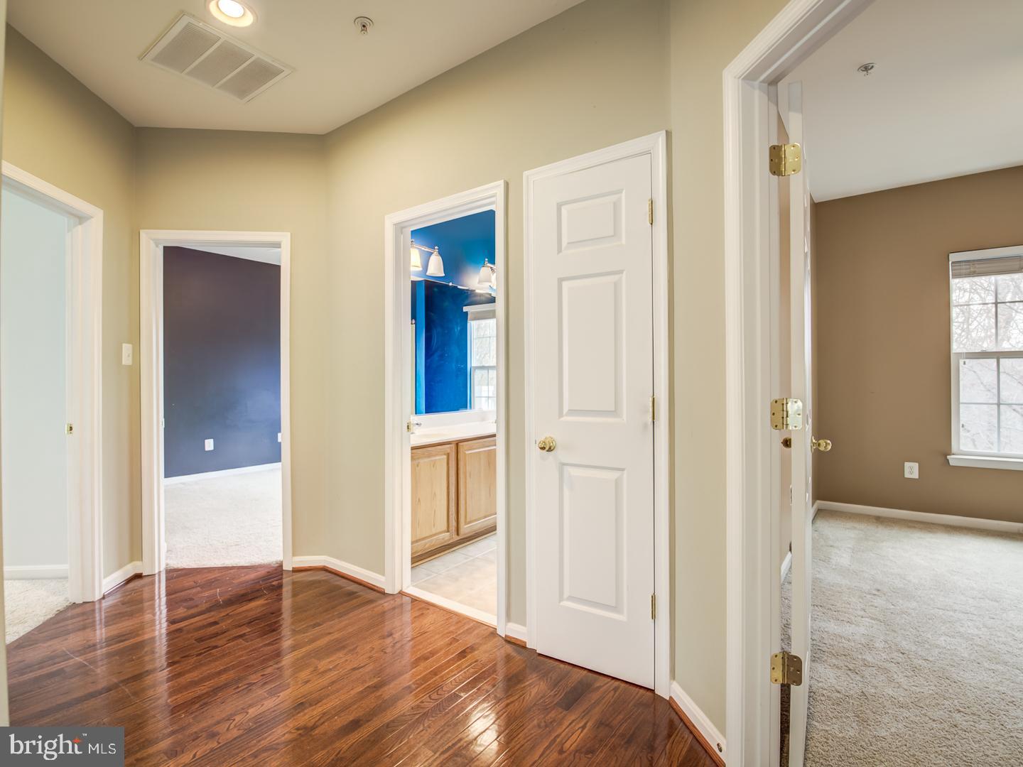 GREENWAY VILLAGE - Residential