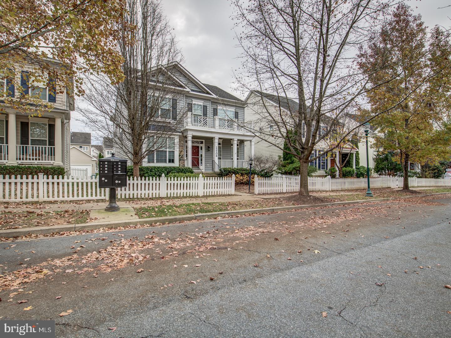 GREENWAY VILLAGE - Residential