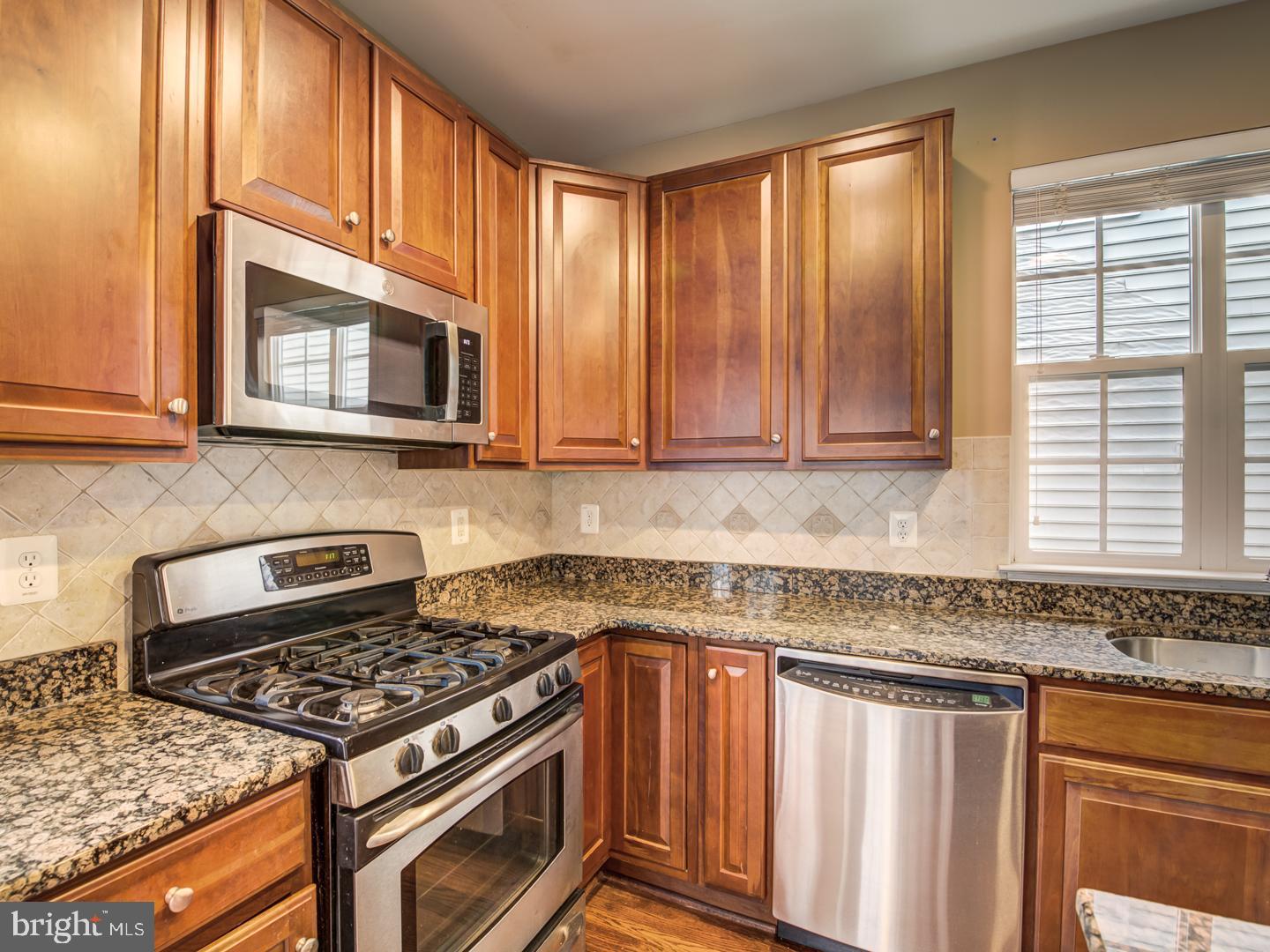 GREENWAY VILLAGE - Residential