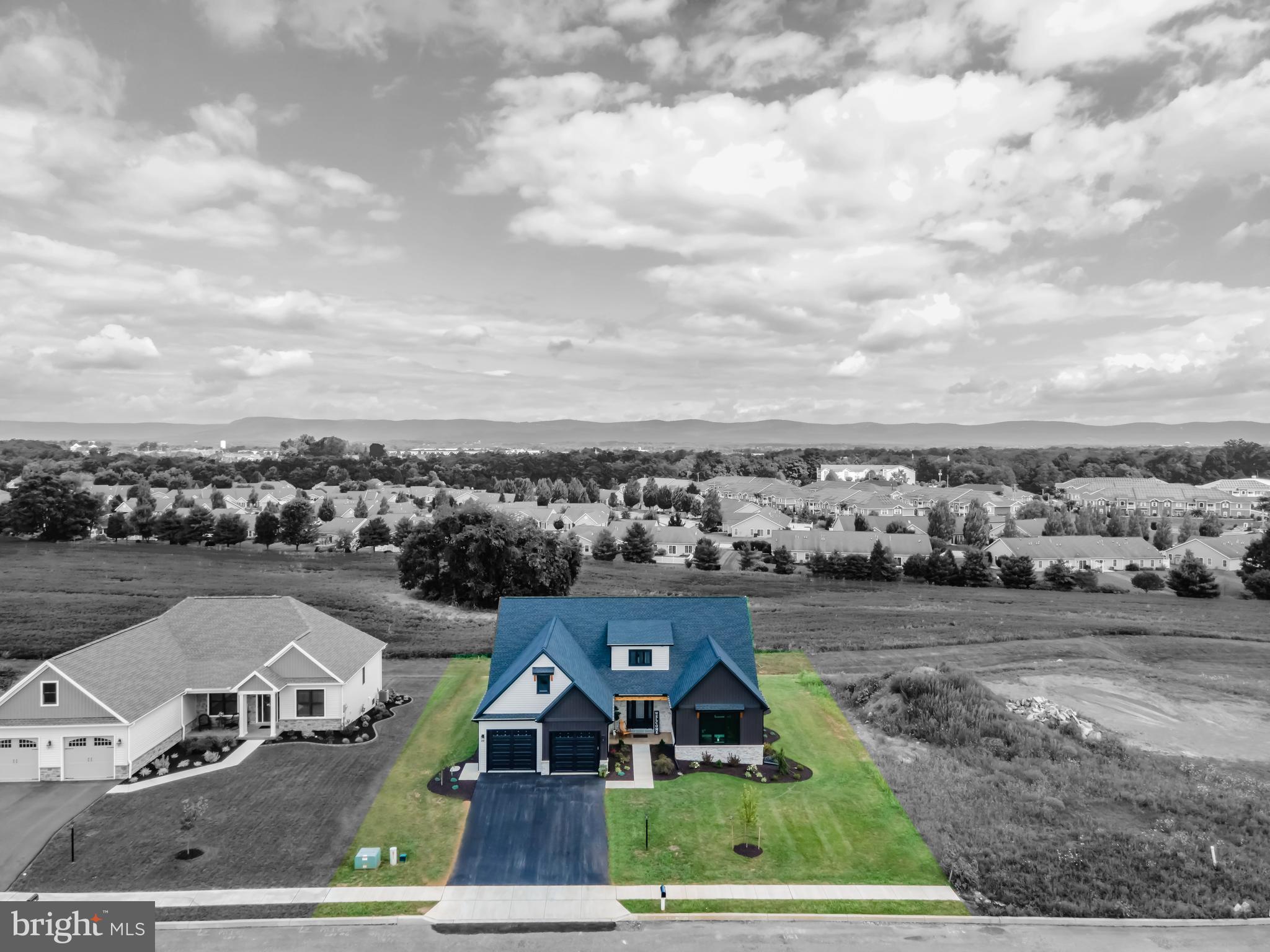 STONEHILL FARM - Residential