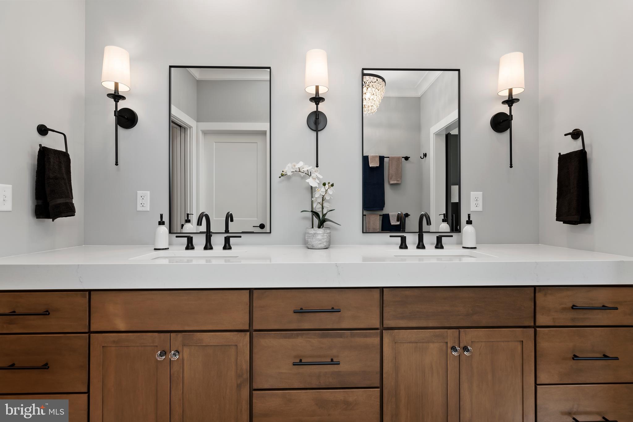 STONEHILL FARM - Residential