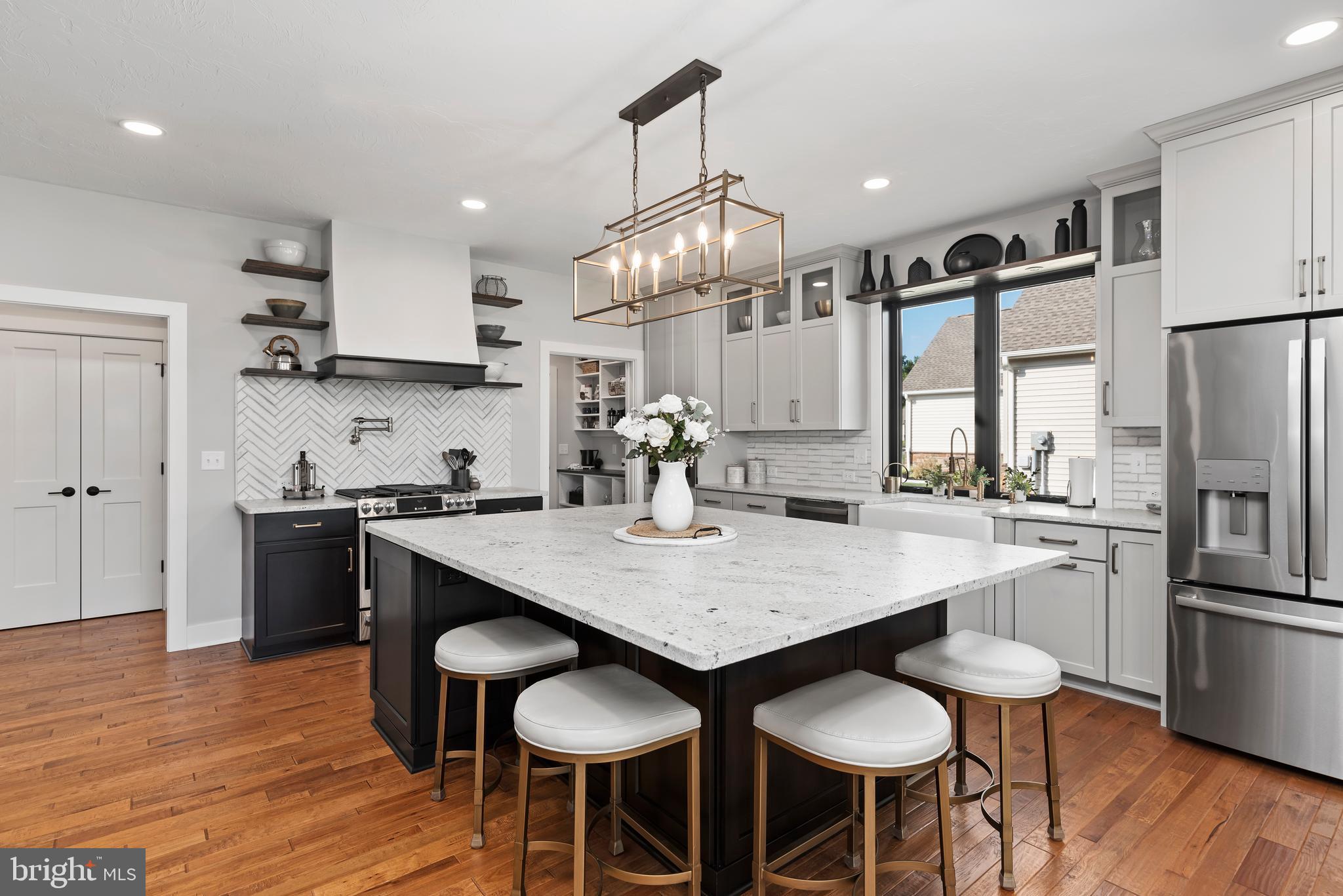 STONEHILL FARM - Residential