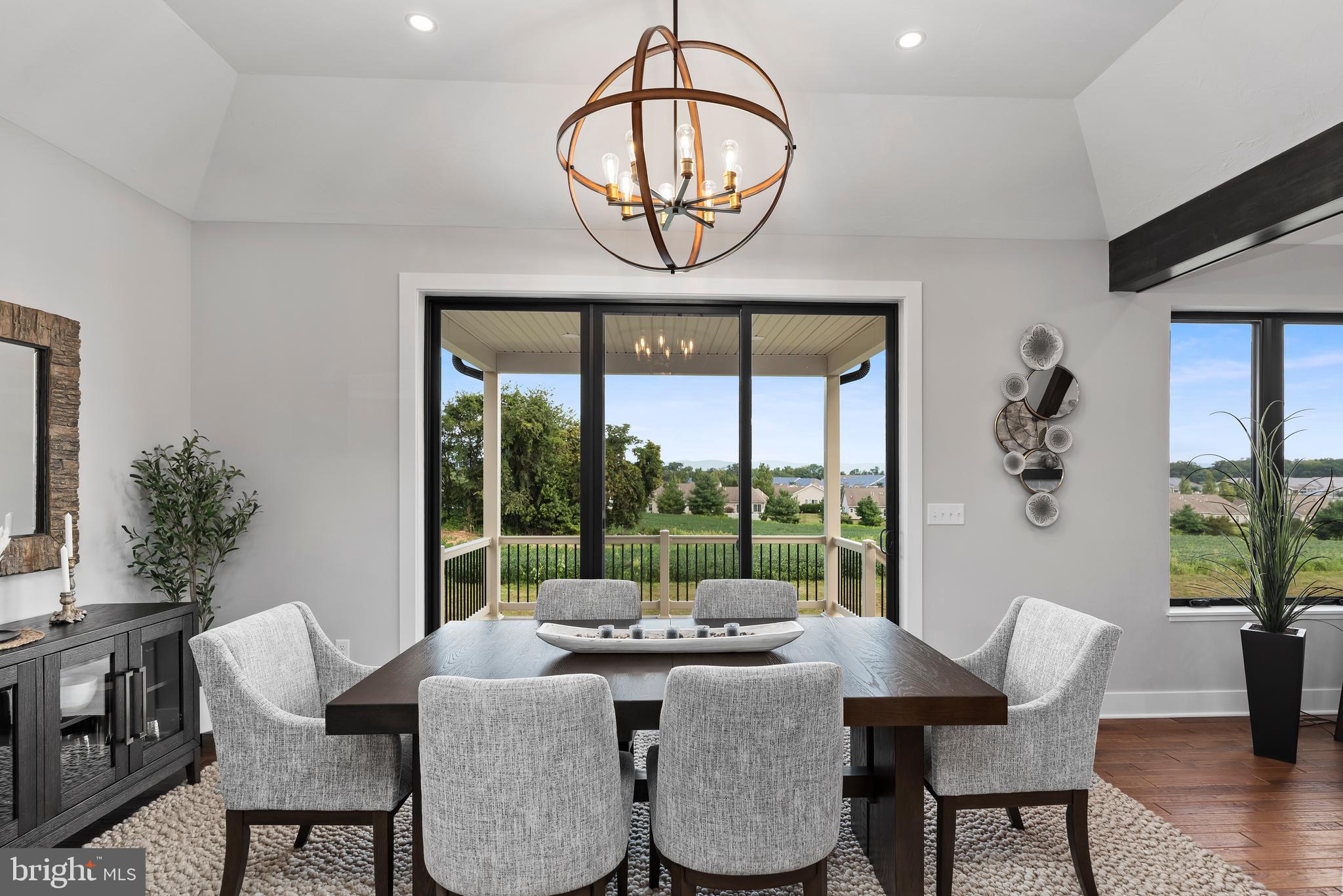 STONEHILL FARM - Residential