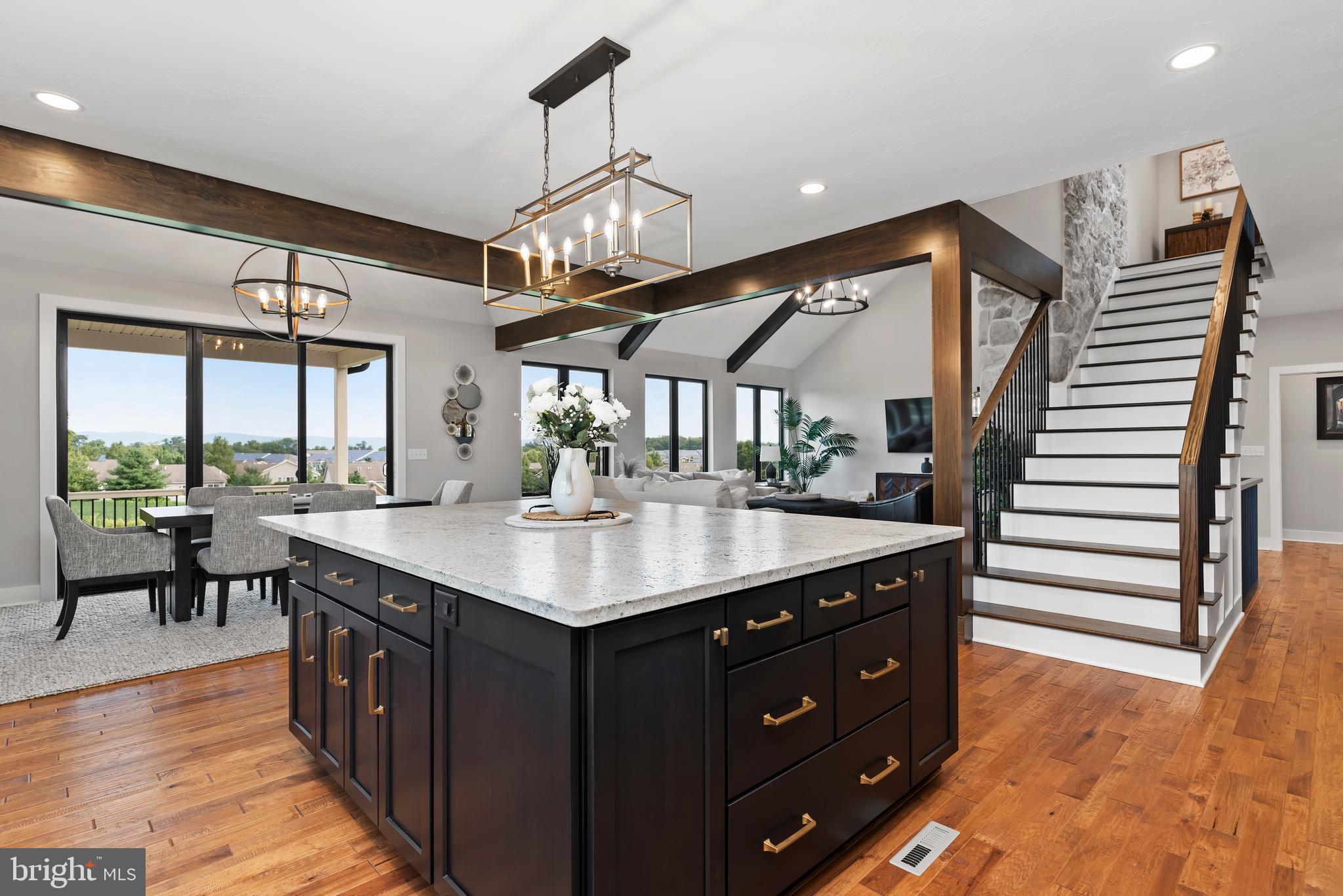 STONEHILL FARM - Residential