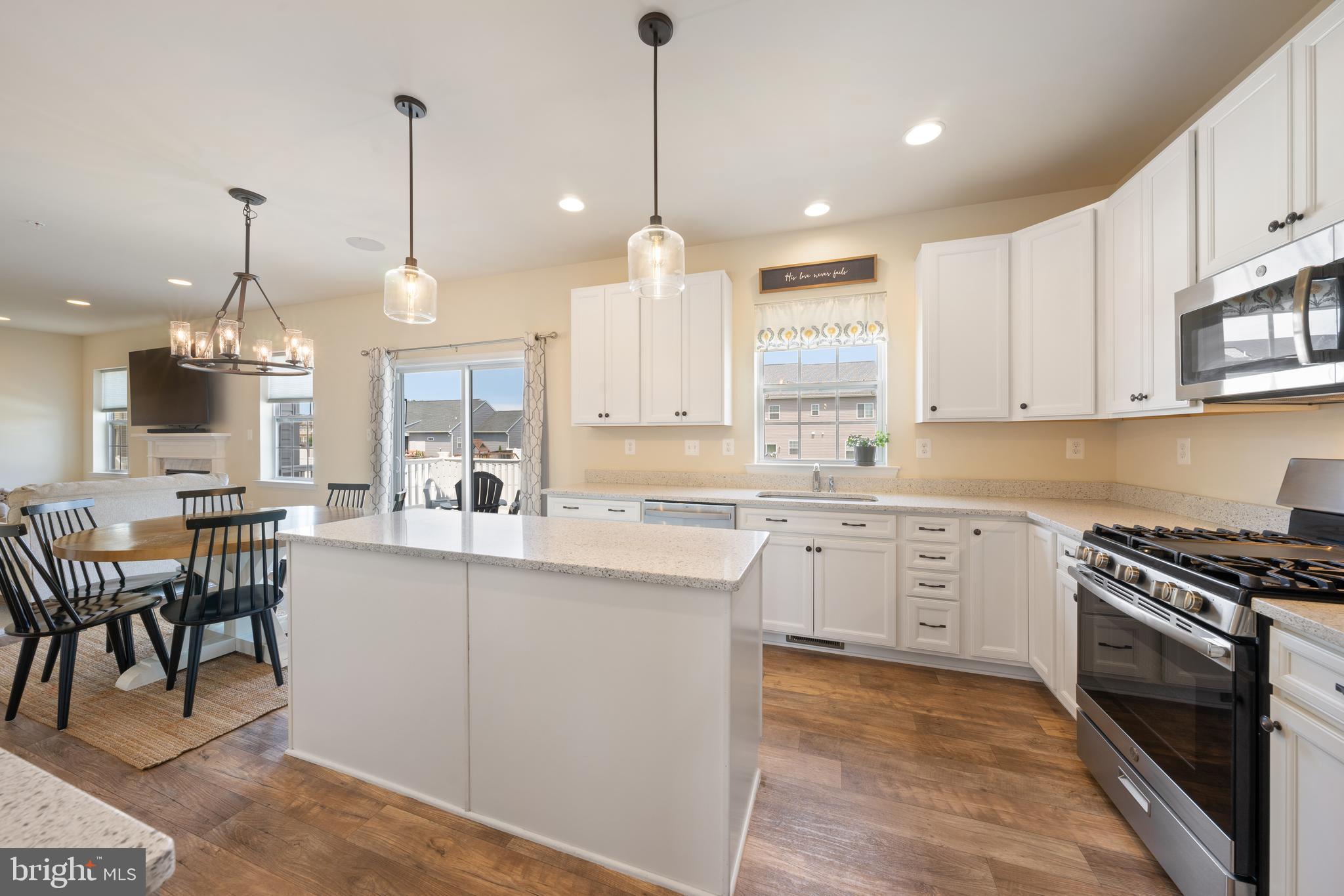 CLARK'S REST - Residential