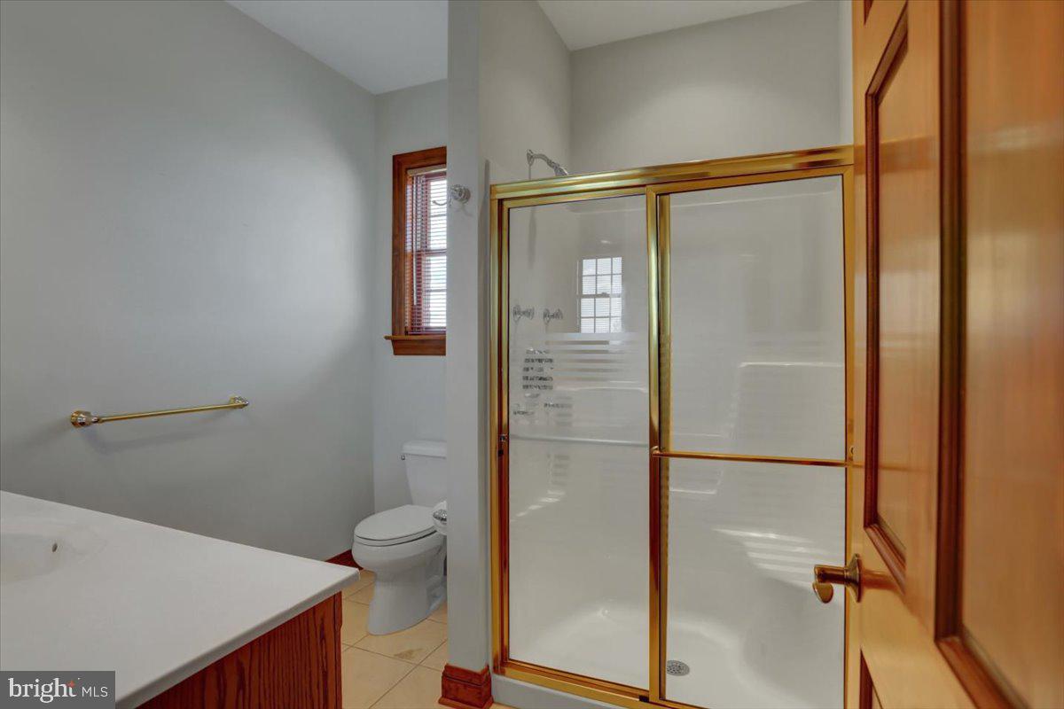 PENN NATIONAL ESTATES - Residential