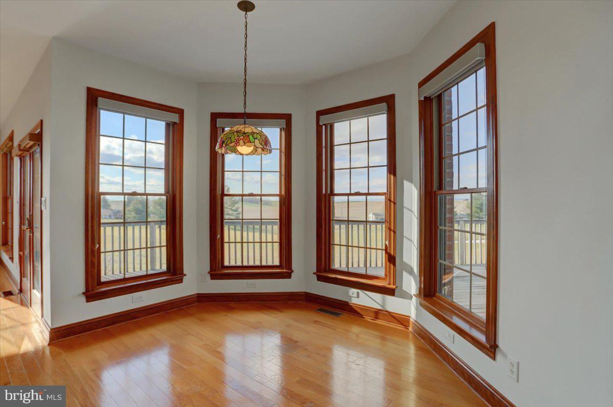 PENN NATIONAL ESTATES - Residential