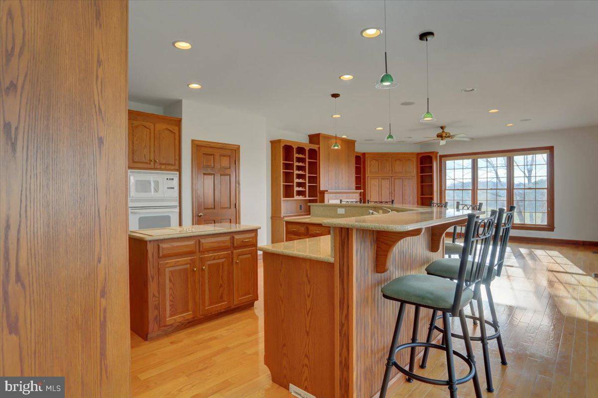 PENN NATIONAL ESTATES - Residential