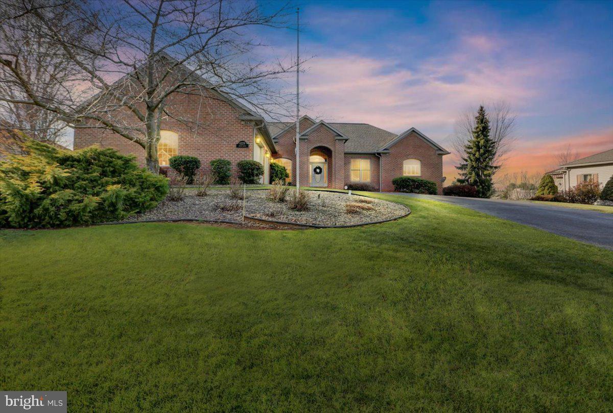 PENN NATIONAL ESTATES - Residential