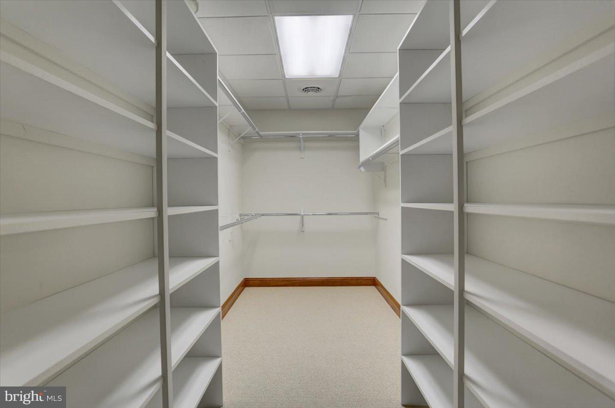 PENN NATIONAL ESTATES - Residential