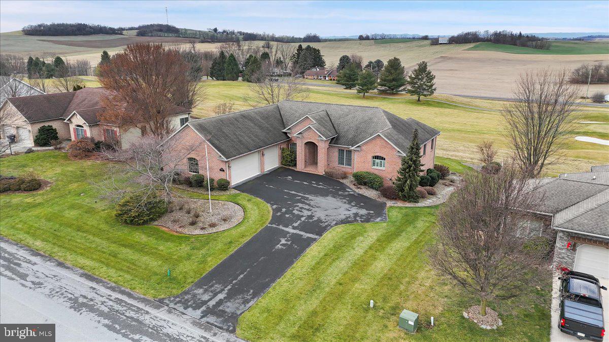 PENN NATIONAL ESTATES - Residential