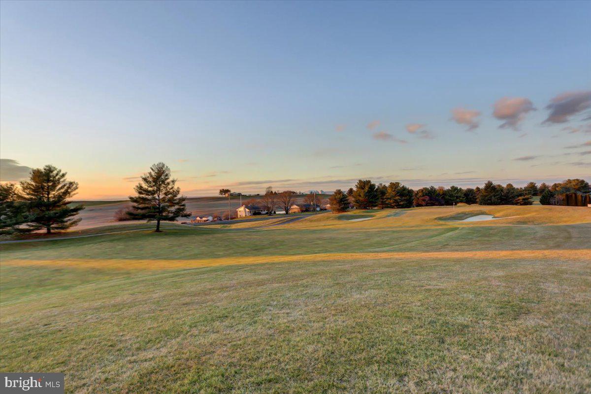 PENN NATIONAL ESTATES - Residential