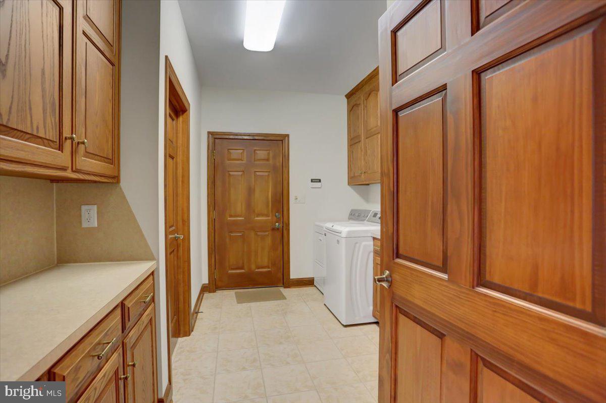 PENN NATIONAL ESTATES - Residential