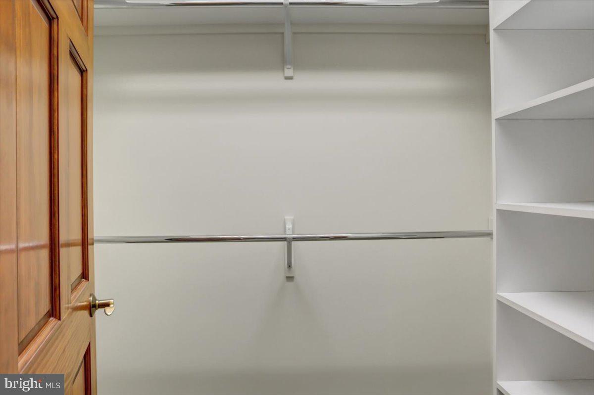 PENN NATIONAL ESTATES - Residential