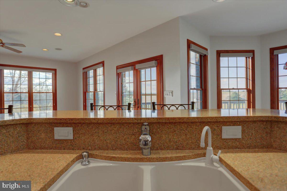 PENN NATIONAL ESTATES - Residential