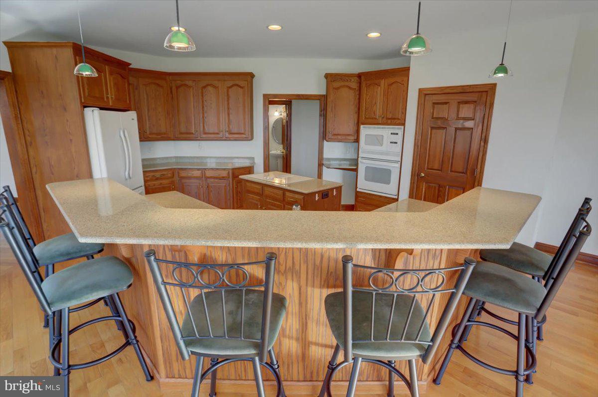 PENN NATIONAL ESTATES - Residential