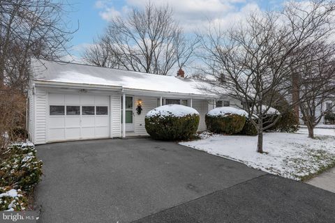 Homes For Sale - 239 W Main Street<br/> BOALSBURG, PA 16827