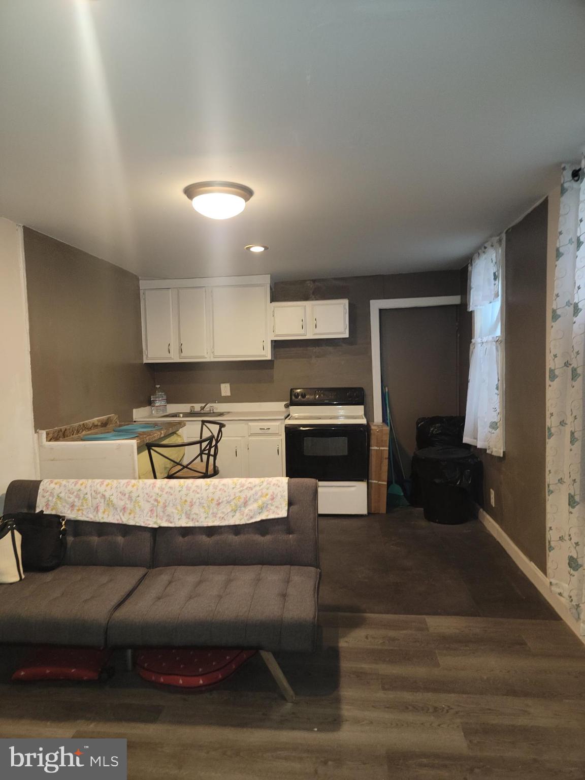 WEST PHILADELPHIA - Residential Lease