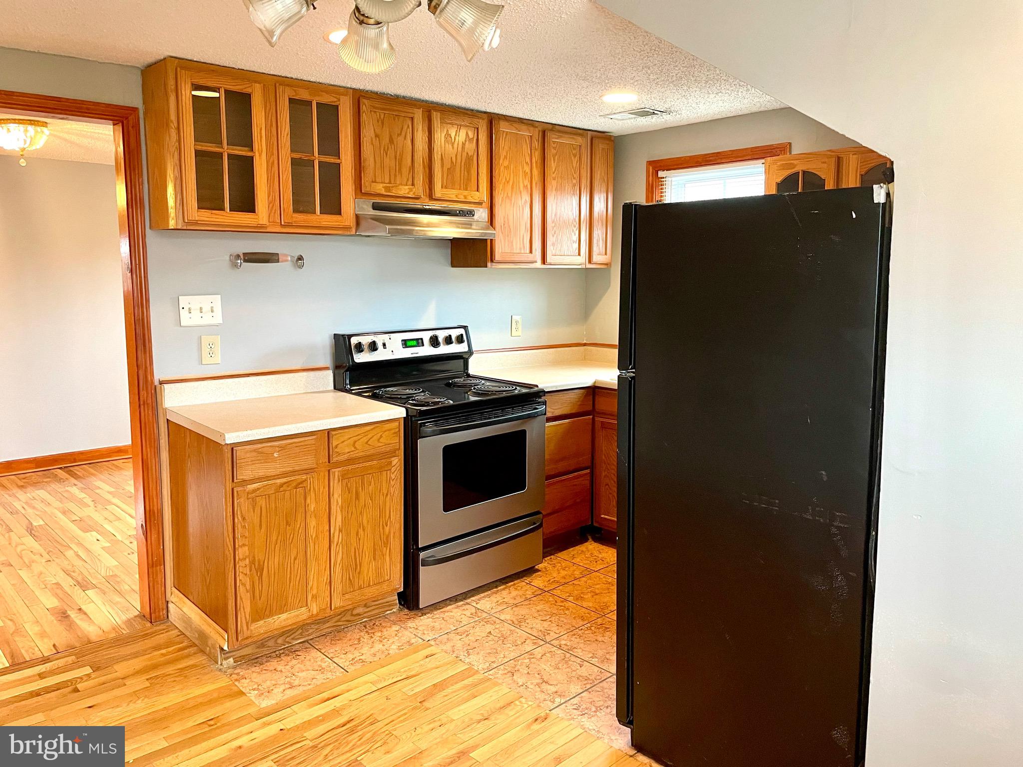 WINDSOR HILLS - Residential Lease