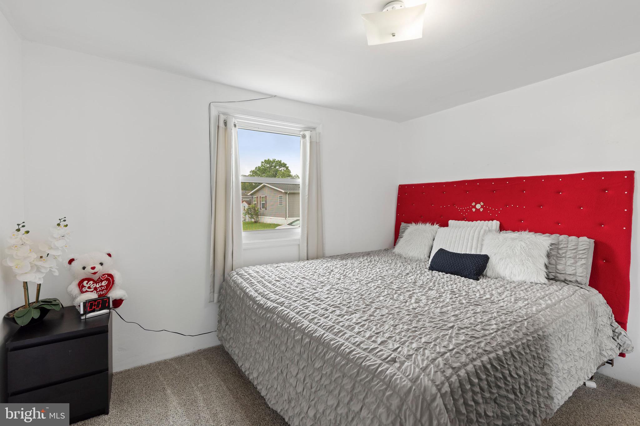 BOWLEYS QUARTERS - Residential