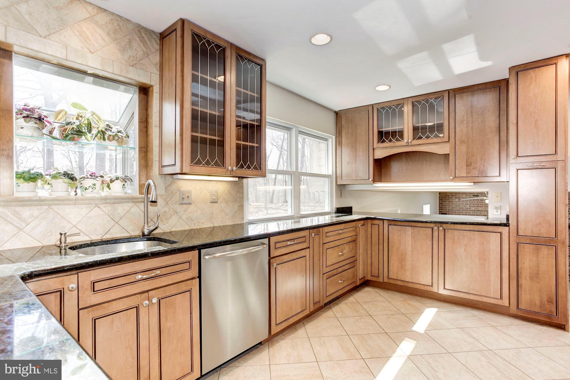 LAKEWOOD HILLS - Residential