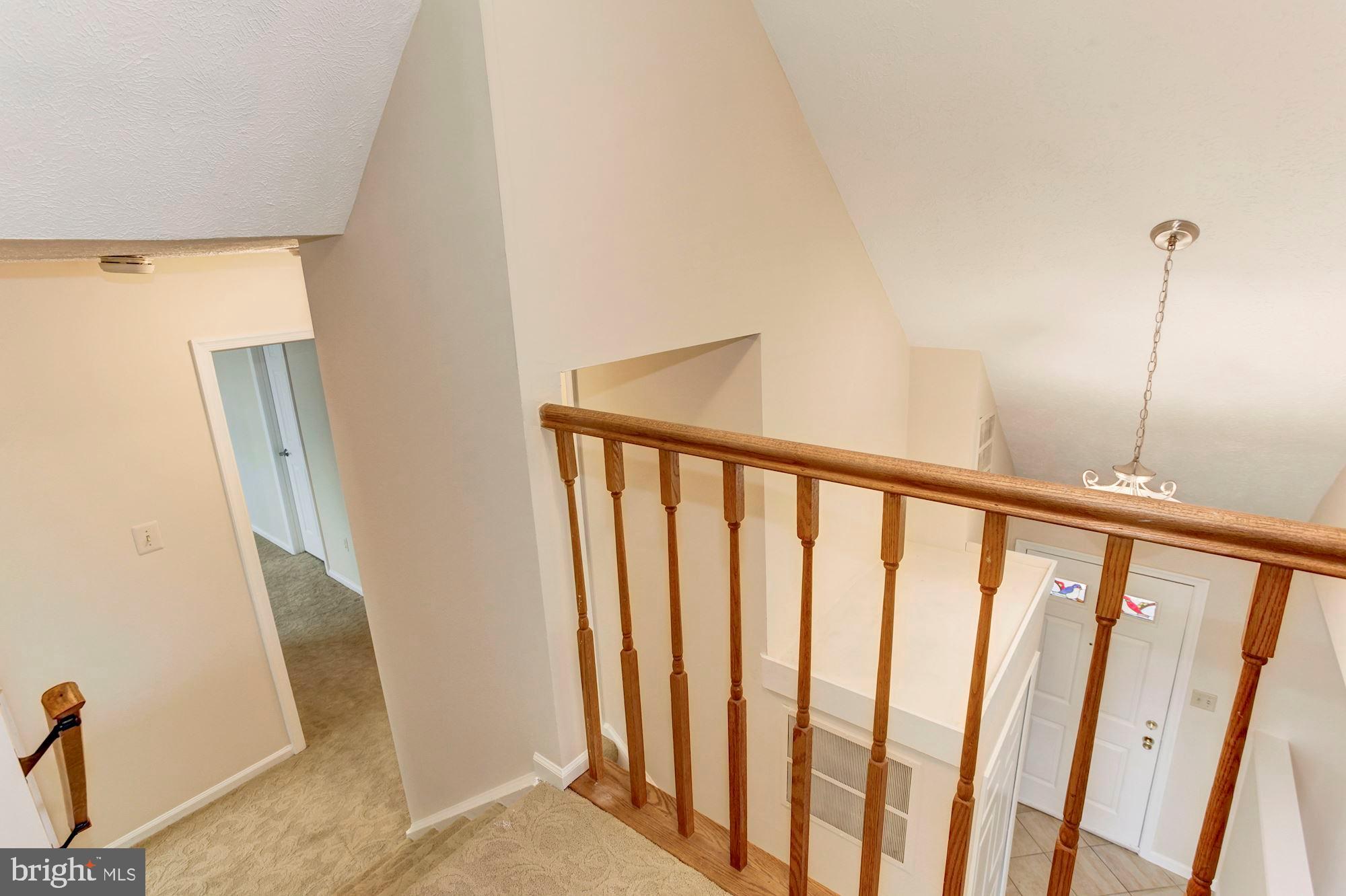 LAKEWOOD HILLS - Residential