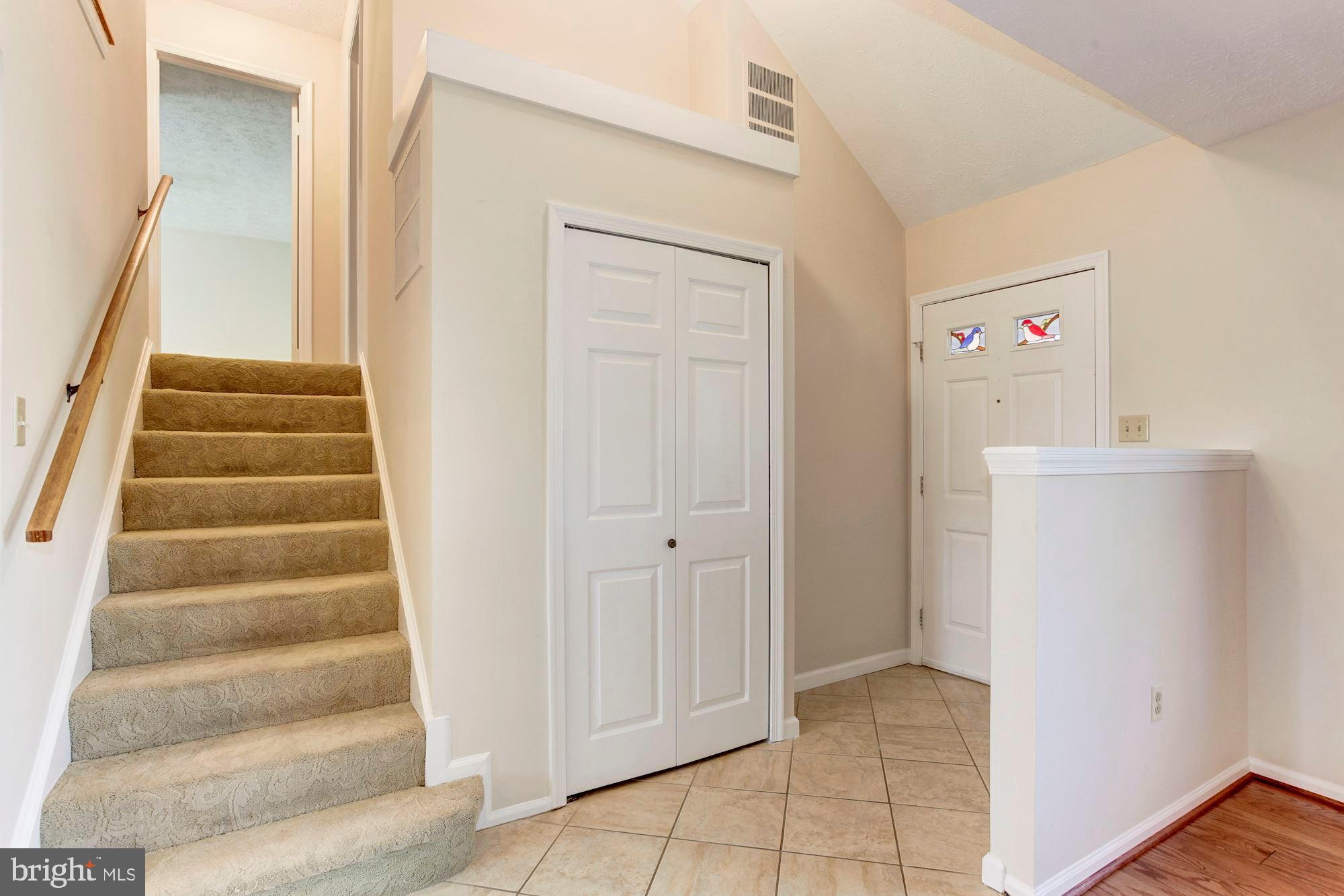 LAKEWOOD HILLS - Residential