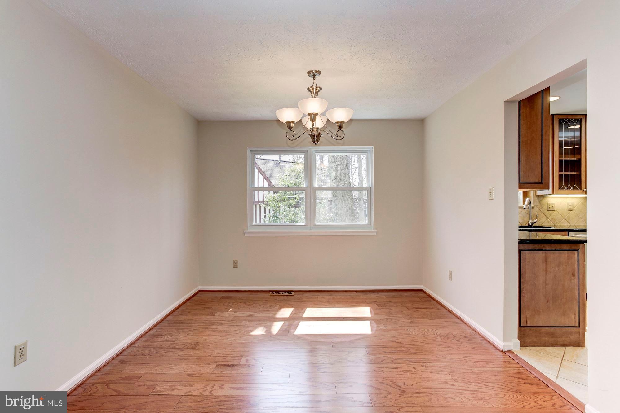 LAKEWOOD HILLS - Residential