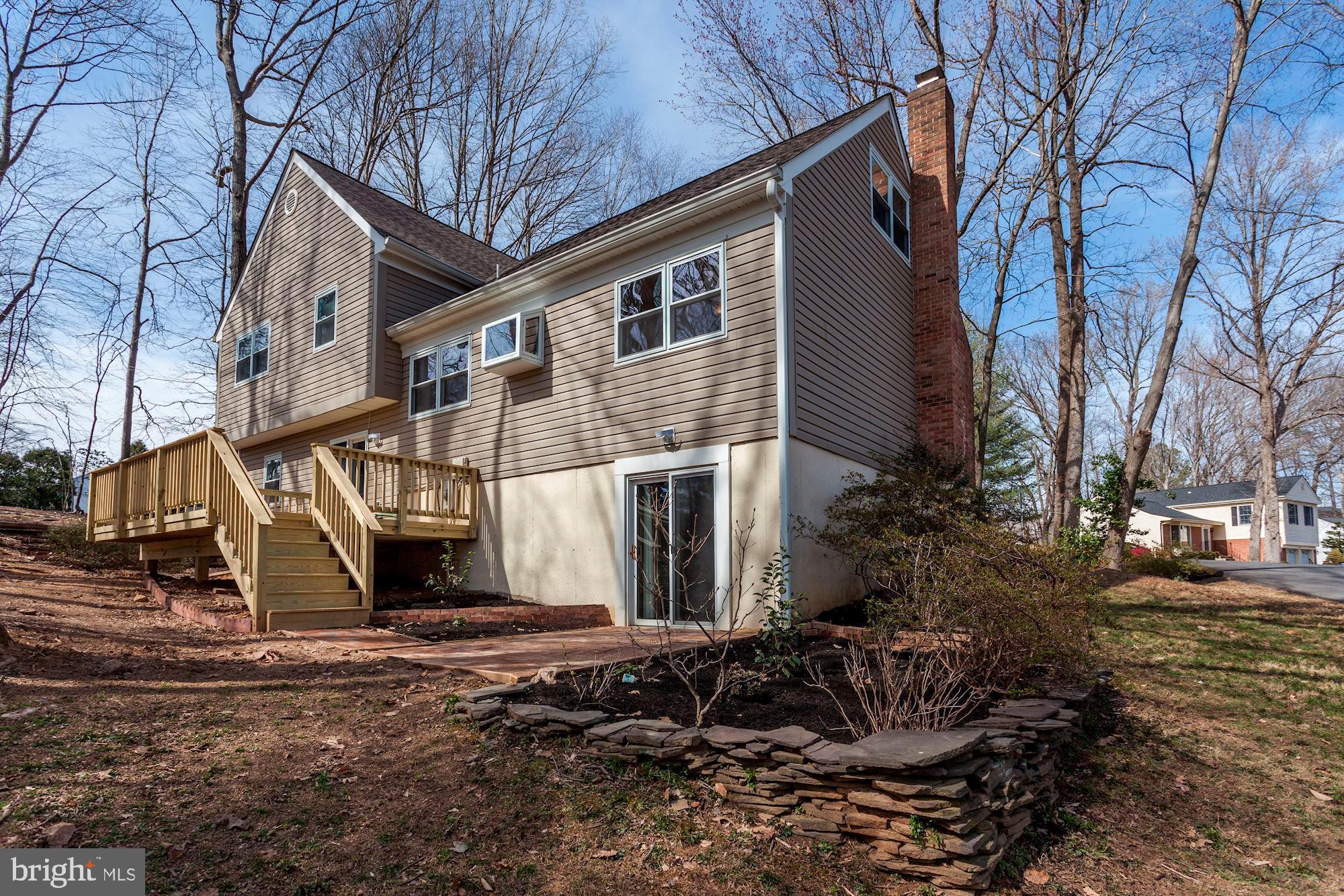 LAKEWOOD HILLS - Residential