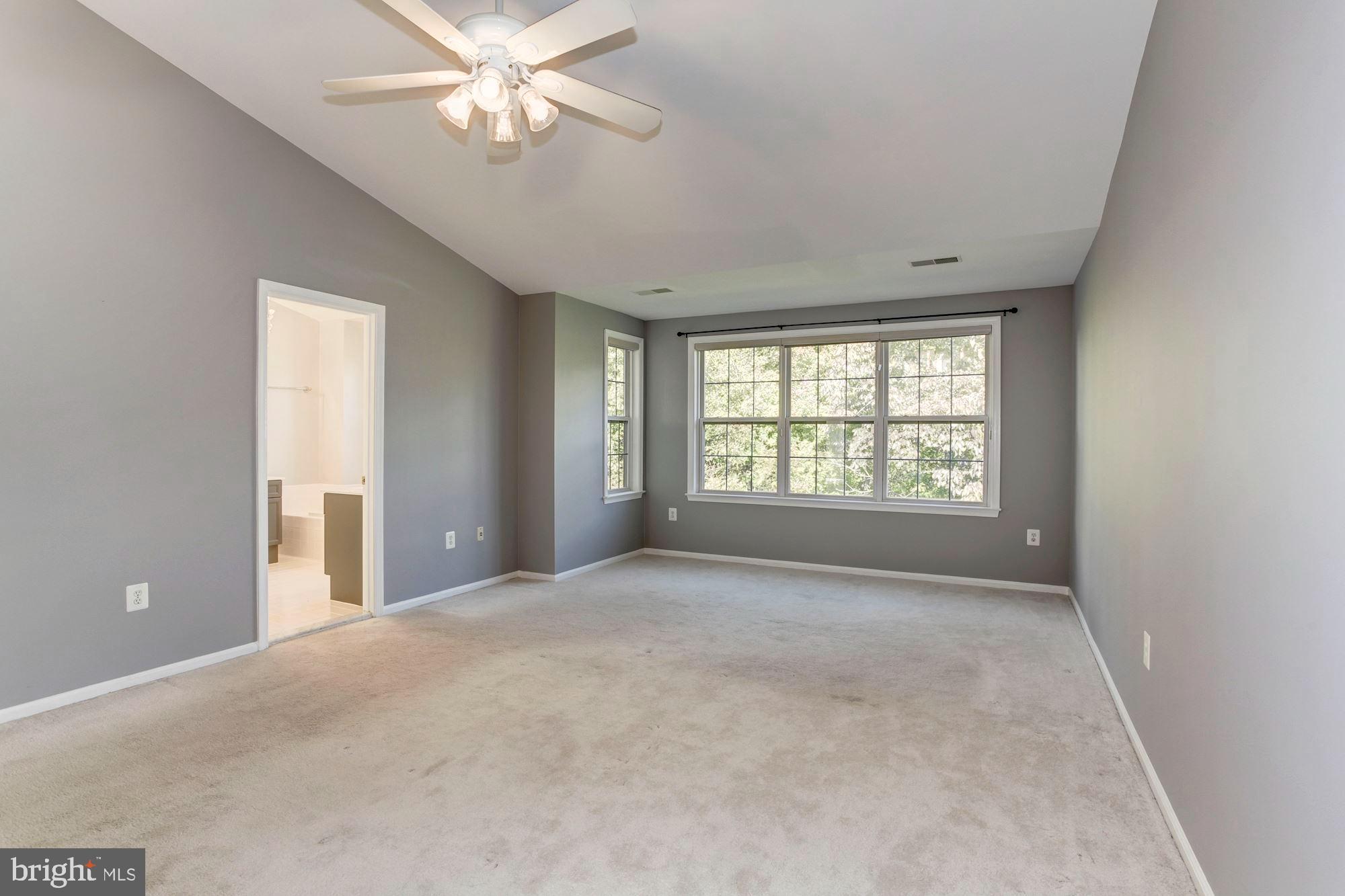 GOVERNORS GROVE - Residential Lease