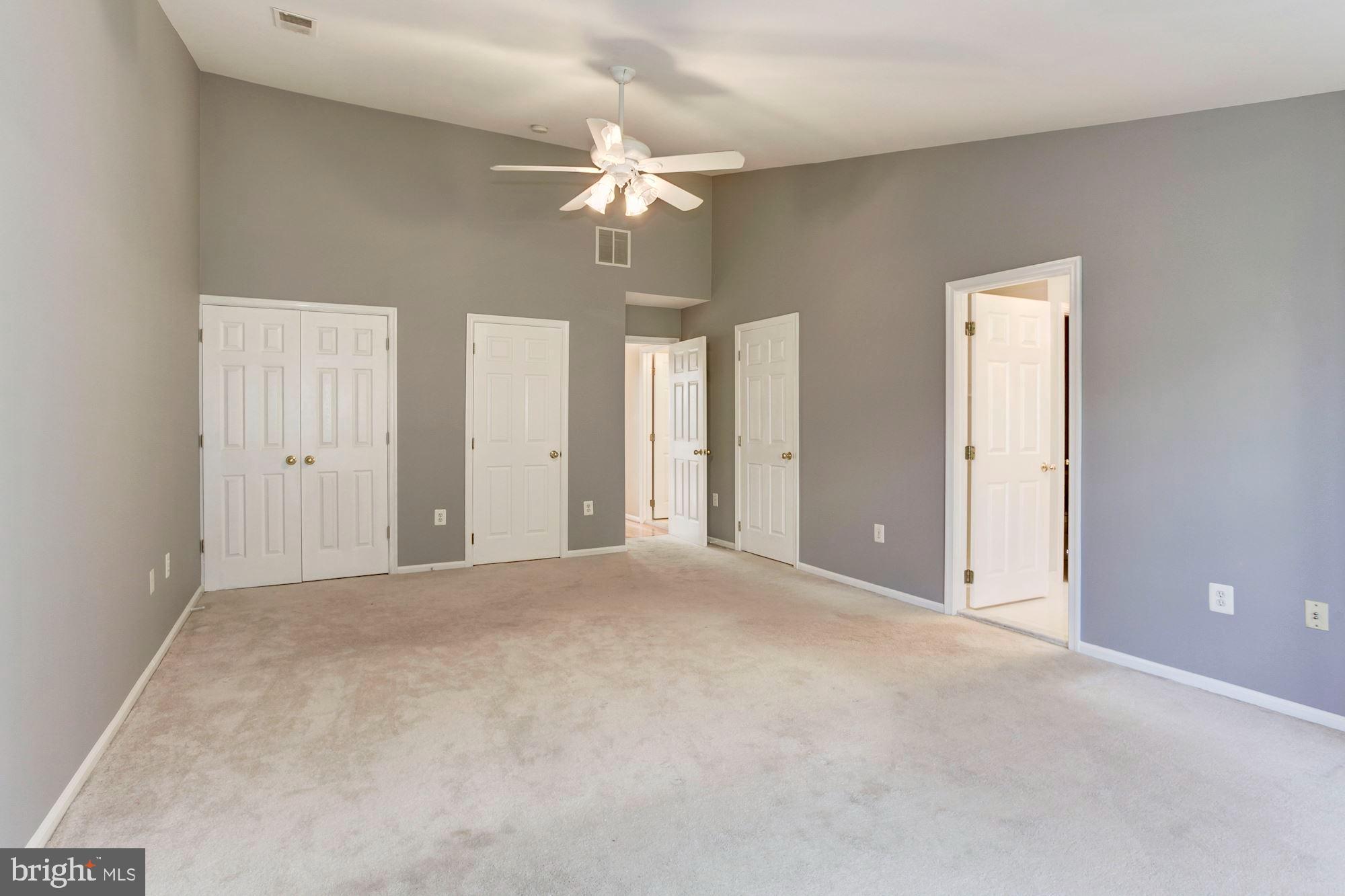 GOVERNORS GROVE - Residential Lease