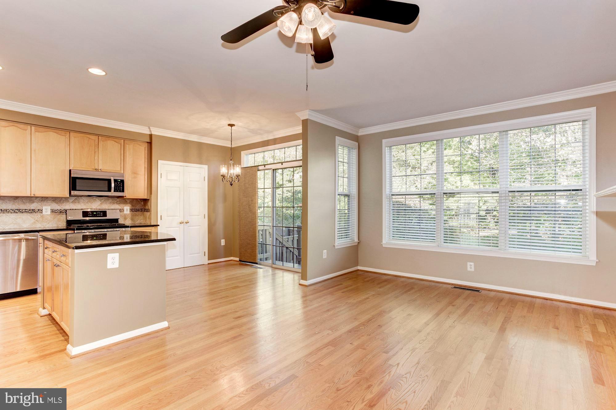 GOVERNORS GROVE - Residential Lease