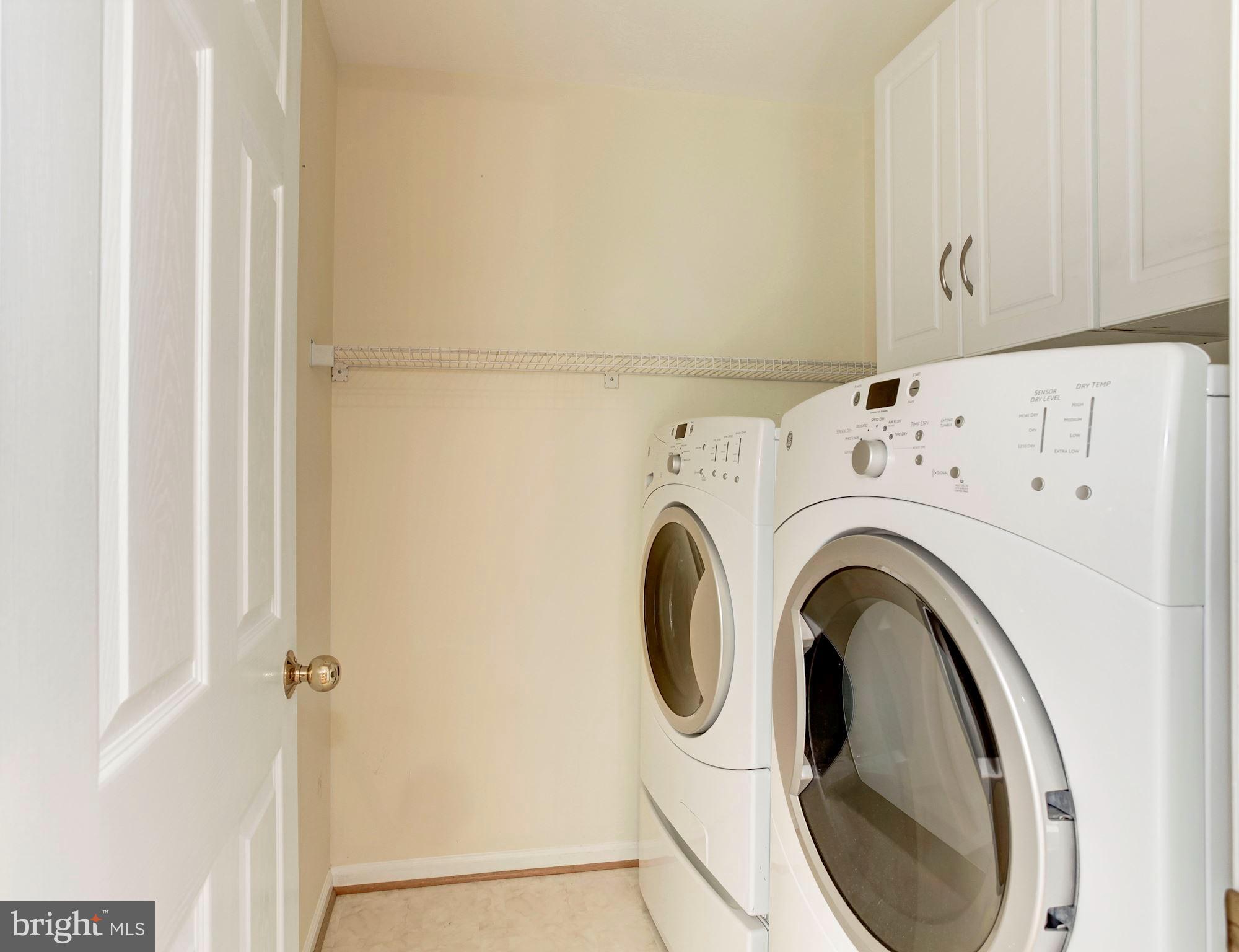 GOVERNORS GROVE - Residential Lease