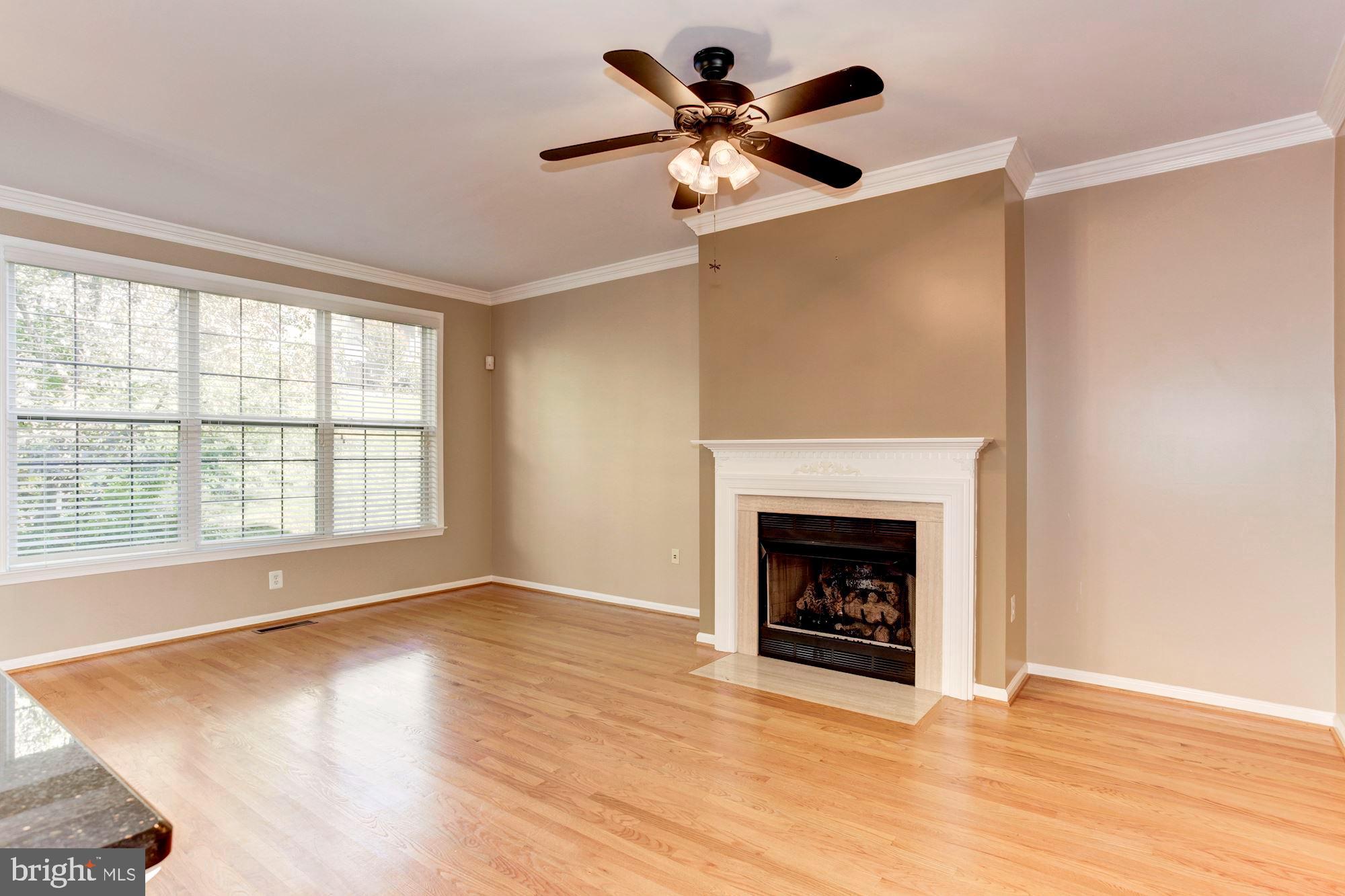 GOVERNORS GROVE - Residential Lease