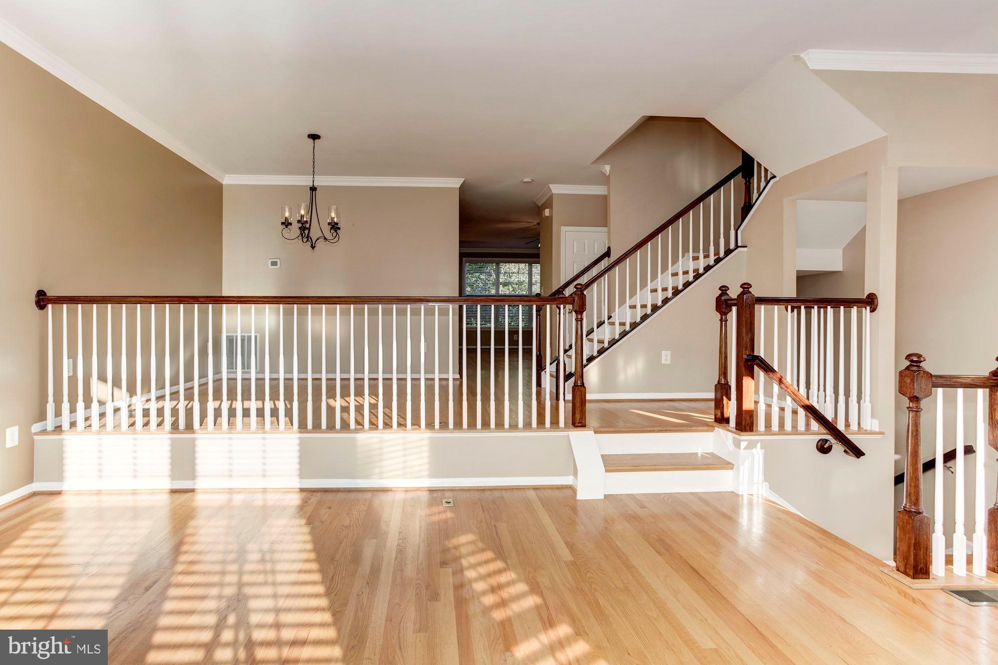 GOVERNORS GROVE - Residential Lease