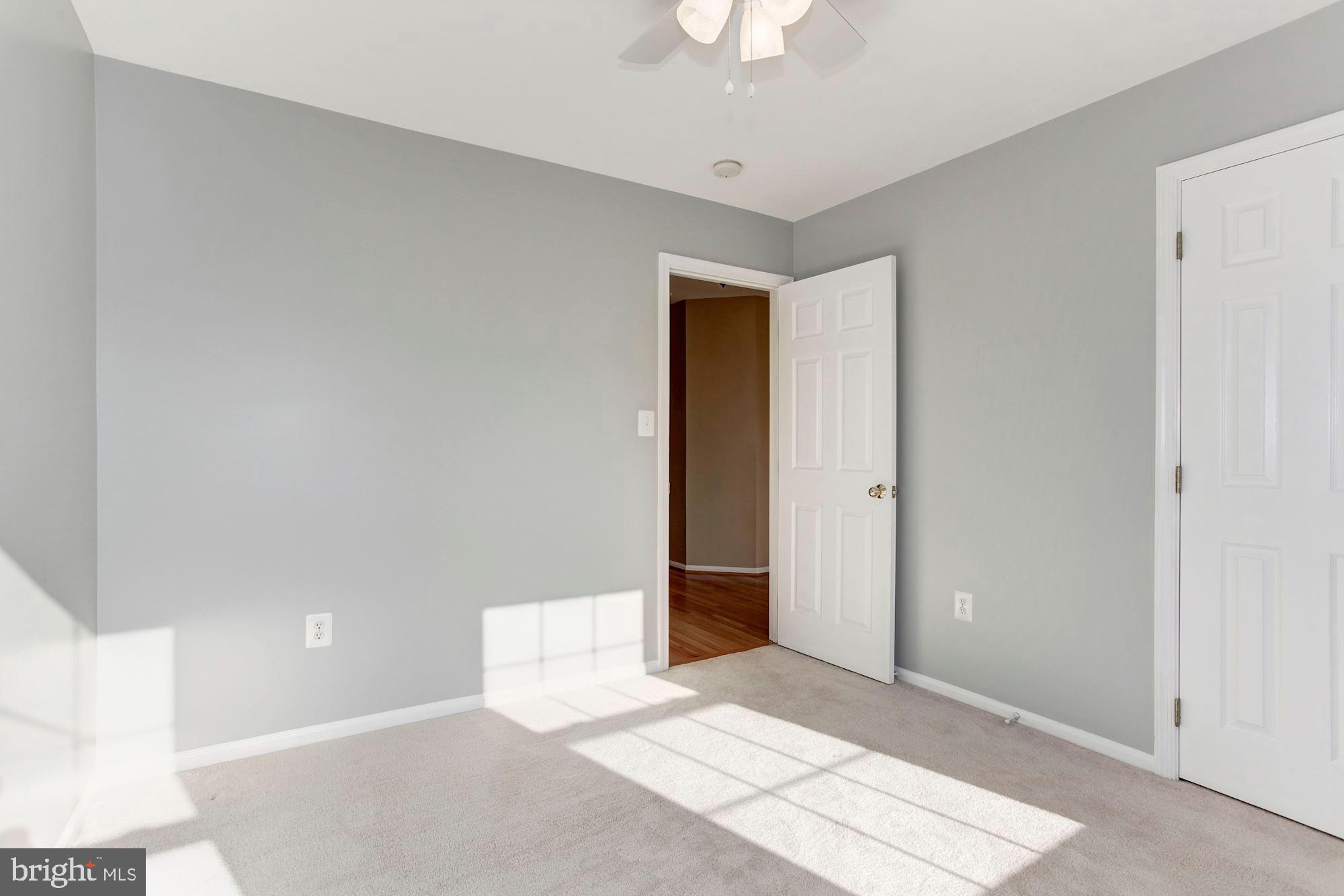 GOVERNORS GROVE - Residential Lease