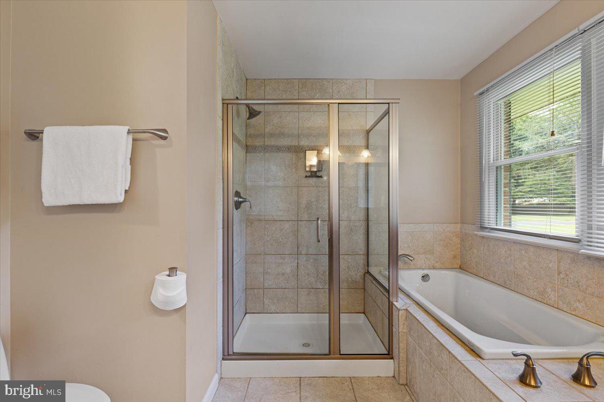 MOUNT HEBRON - Residential