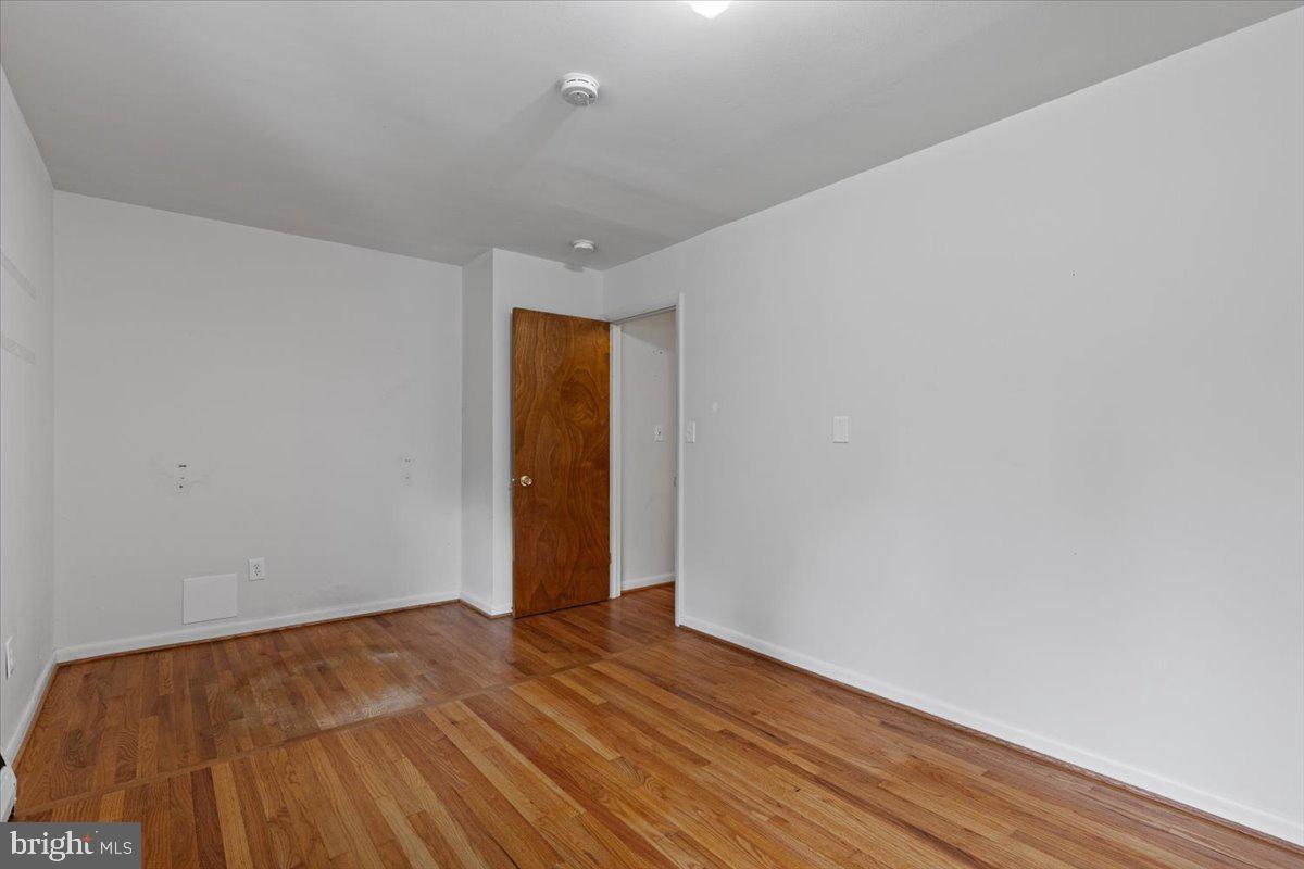 MOUNT HEBRON - Residential