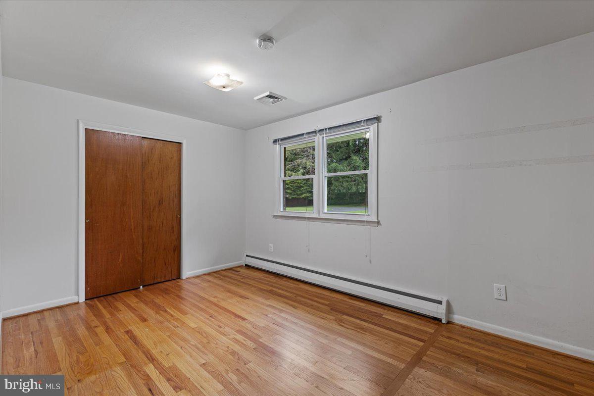 MOUNT HEBRON - Residential