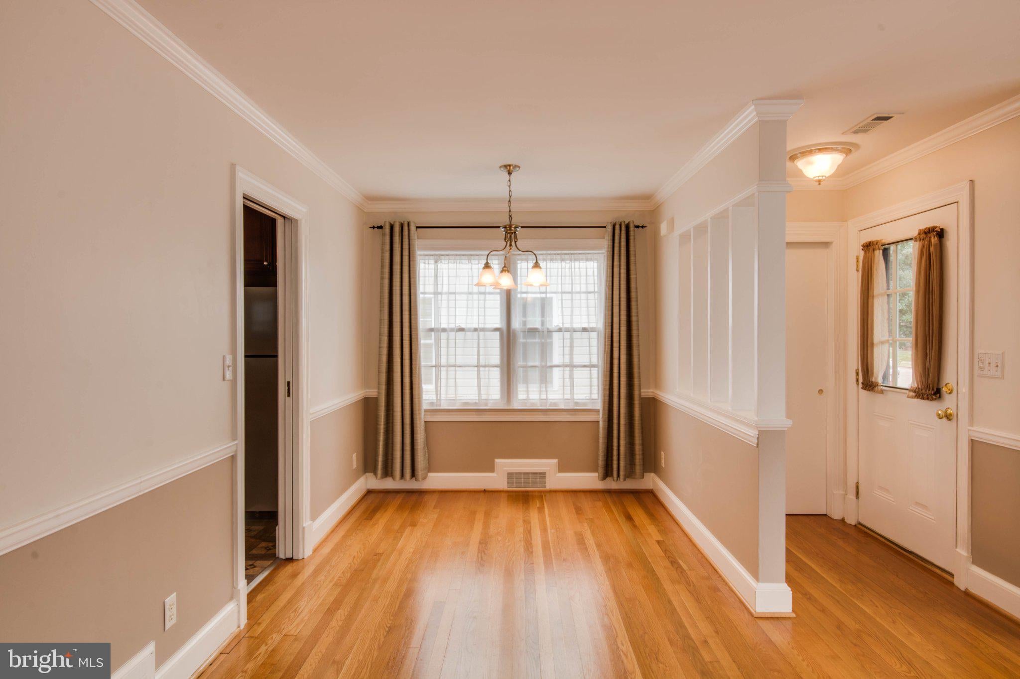 823 MONCURE STREET