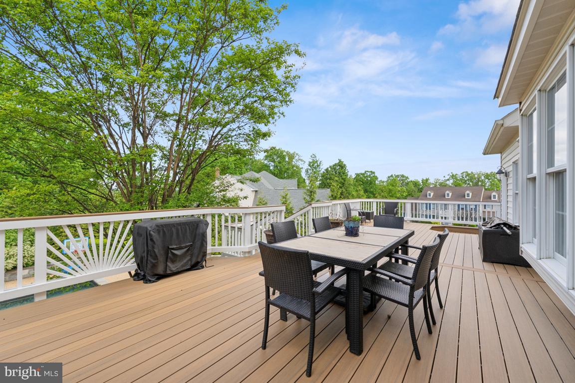 BELMONT COUNTRY CLUB - Residential